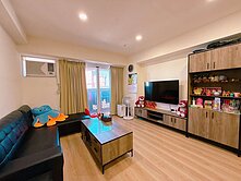 宏總新中國優質三房車寓