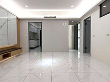 三多商圈/超低公設/全新整理3+1房+B1大平車