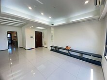 淡水買屋☆☆蘋果樹☆☆雙拼四房+車位