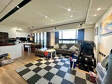 宏台上誠大三房視野戶平車