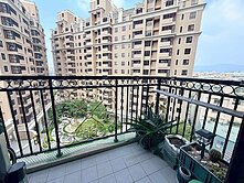 東區近LALA Port~大三房平面車位