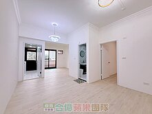 中平商圈全新整理溫馨兩房｜熱鬧學區｜合億頻果團隊