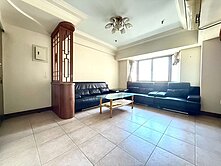 崇德商圈『大地交響』高樓大空間3+1房附平面車位