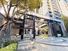 中國醫BOT高質感惠宇樂觀精裝三房雙平車