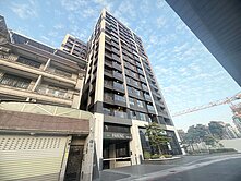 自由朗誦全新2房平車