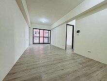 專任富宇上和苑圖書館邊間大三房平車