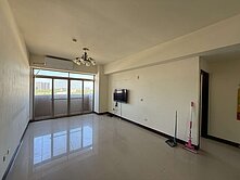 武陵高中、龍安商圈、南桃園交流道👉中高樓層三房車