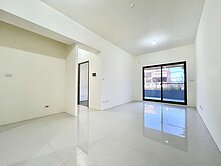 潭子兩房平車超大露台戶｜社區在售最低價!!