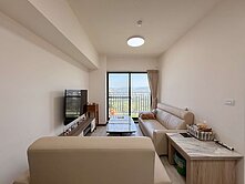 王爺壟ᰔ和峻沐光ᰔ稀有朝東南雙面採光視野兩房平車