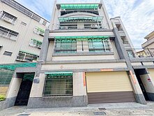 文化中心｜大面寬大地坪｜雙車車墅