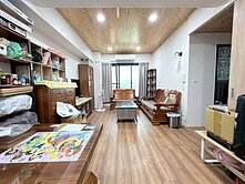 大里軟體園區仁化塗城商圈、4年高樓邊間採光3房平車