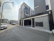 近南科大面寬6.175米 邊間(全新未住)透天