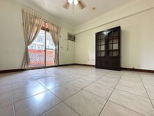 正南園二路20米透天店面 近市區.有車庫 可店可住