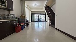 鳳山大寮捷運線旁｜埤北路上透天店面