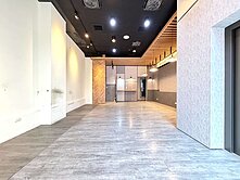 單元2精銳雲邊間優質電梯店面屋主誠售