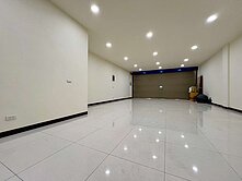 ❤市府中平大面寬店面●前後臨路、適文武百業、低總價