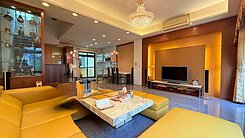 獨賣豐原震後屋★6米大面寬★靜謐社區型雙車別墅