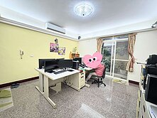 鼎山家樂福灣內輕軌站優質公寓一樓