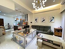 近明新科大❤️超棒格局孝親美透天可停雙車搭配雙主臥