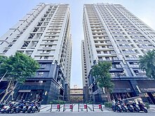 車站商圈X校園景觀~溫馨成家四房平車