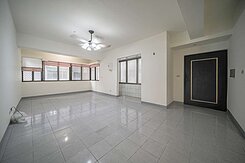 🌟三多百貨商圈丨大四房+平車丨超便宜🌟