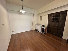 台中高工旁3房+車位