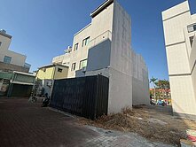 安平路8米大面寬電梯店住