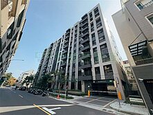 💯榮業|東區文化仁和商圈兩房兩衛平車