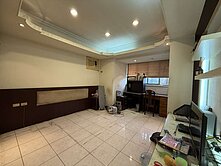 心中市露台樹海電梯大三房0932180606傅志騰