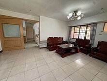 五甲商圈高樓景觀平面車位