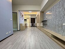 復國商圈免千萬｜附裝潢兩房車