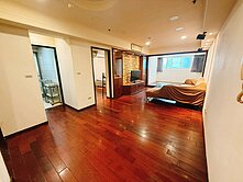 SOGO世紀宮廷2+1房車