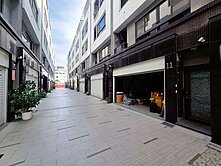 『屋主願意賠售了！』仁雄商圈大面寬併排雙車別墅