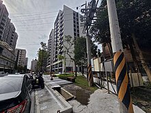 12國中街尖山建地