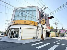 🌺鹿港 鹿草路熱鬧商圈 臨路透天黃金角店