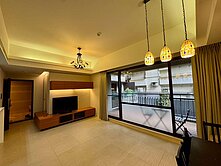 🍎六張犁站🍎基泰國際｜一層一戶面中庭｜三房平車