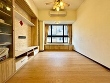 南區.親家新藝.3房溫馨裝潢附車位.三面採光