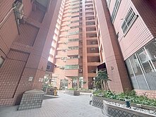 ★岡山～高樓層一層兩戶《正四房》景觀大樓★