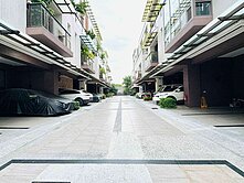 小港大坪頂公園面寬電梯雙車墅