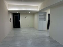 東區精華地段.全新整理三房＋車位美宅