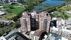 羅東後站孩子王景觀電梯套房~台灣房屋婕如~小豬