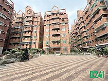 仁德交流道旁李察王子四房電寓