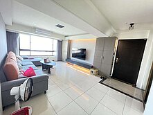 稀有釋出🔥美麗歐洲次頂樓景觀三房車