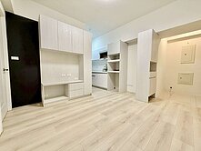 中都｜上美術｜精美兩房車位｜衛浴開窗