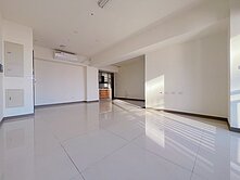 久樘經貿巴黎｜三面採光｜中央公園四房雙平車