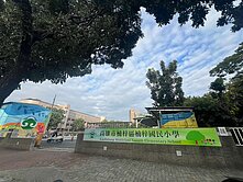 楠梓家樂福大面寬黃金店面