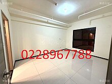 繁華之中高樓宅+大坡平車位~洽0228967788