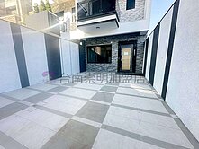 北區大地坪~花園夜市旁電梯透天雙車墅