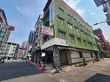 雄中火車站▲大地坪店住適文武百市