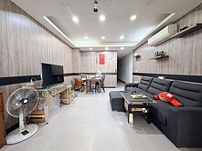 中壢體育園區10米路大地坪透天